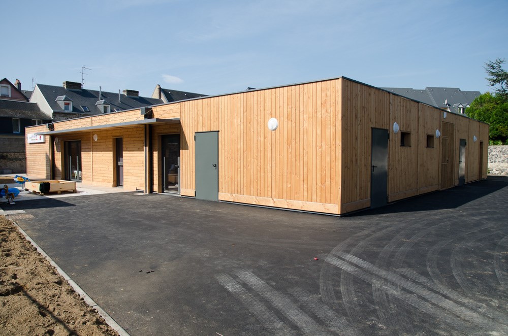 Construction de crèche rapide modulaire bois